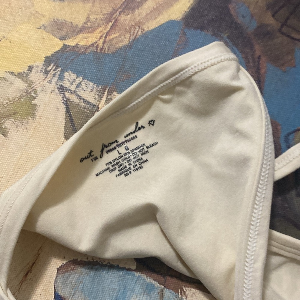 G String - Picture 2 of 3